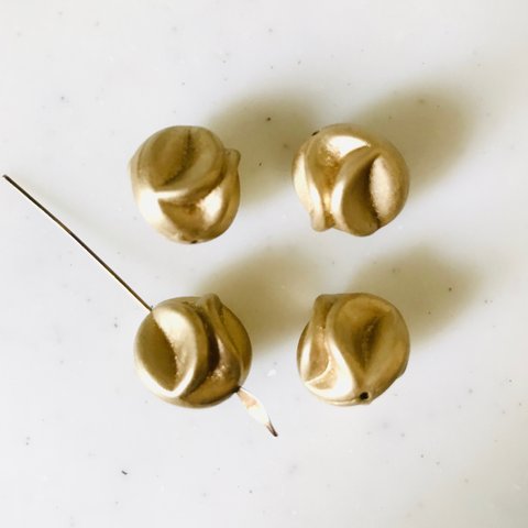 Matte Gold Pinched 16mm Beads