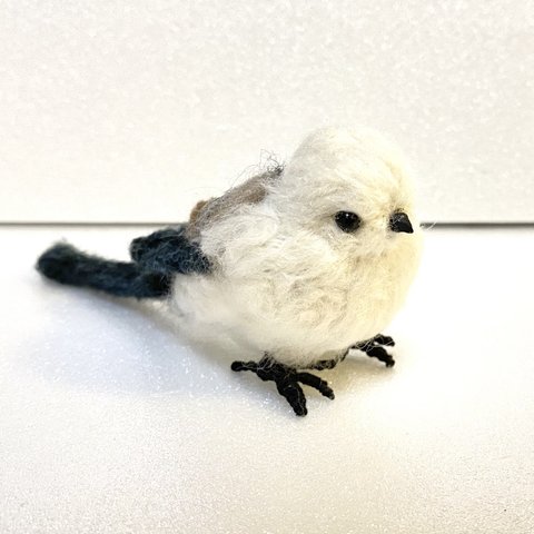 【シマエナガ】雪の妖精＊ふわもふリアルシマエナガ/羊毛フェルト　インテリア雑貨　野鳥　鳥　小鳥　癒し　ぬいぐるみ　リアル