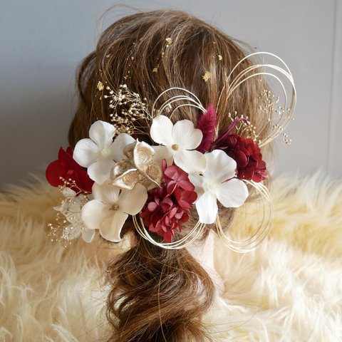 成人式 結婚式 卒業式 髪飾り 　ドライフラワー 小花 髪飾り 赤 クリーム（ 金箔付き ）