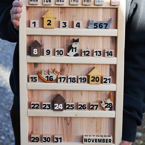 猫の万年カレンダー・木製
