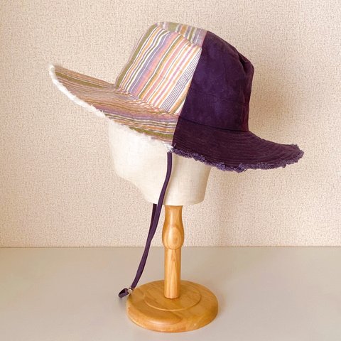 Cofyu★2Tone✦ラージブリムハット✦ストラップ付き✦Purple&Colorful Stripe