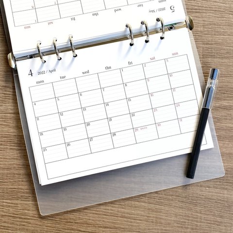 A5サイズ シンプル日付入りカレンダー 罫線入り システム手帳リフィル ルーズリーフ