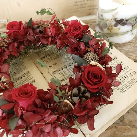 送料無料【赤いバラのエレガントなリース】敬老の日　還暦お祝いにオススメ！