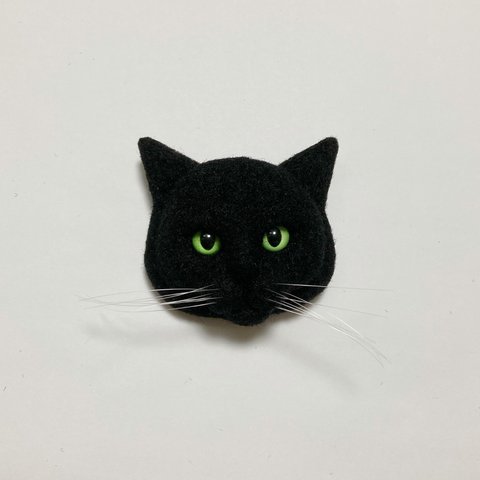 羊毛フェルト 猫ブローチ 黒猫