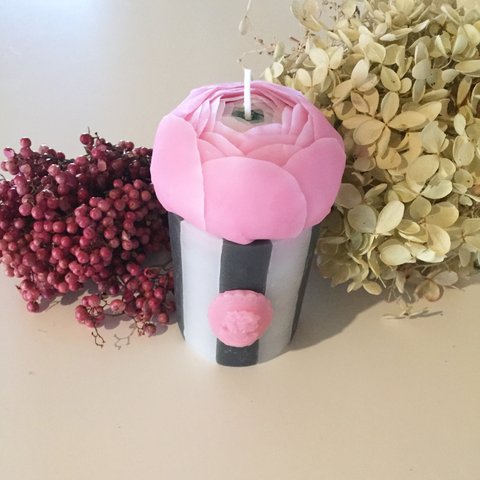 flower candle