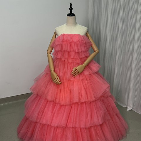 フランス風 ローズピンク パーティードレス ベアトップ 柔らかく重ねたチュールスカート 前撮り