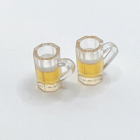 【15×15mm 2個セット】ビールジョッキ  コップ  ミニチュア　デコ用　人形用　ドールハウス　グラス
