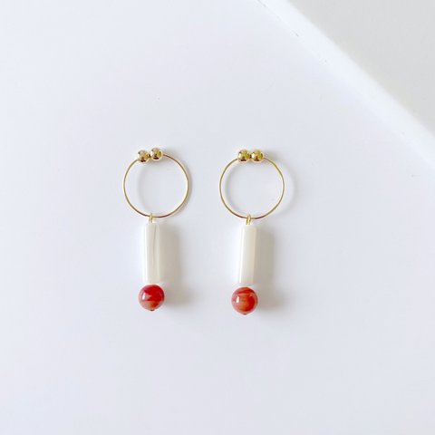 red coral×shell hoop