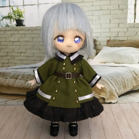 【オビツ11 服】モスグリーン軍服風ワンピ