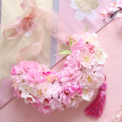 【値下げいたしました】【特集掲載】ふわふわ 桜ハーフリース 卒業祝い 退職祝い フラワーリース