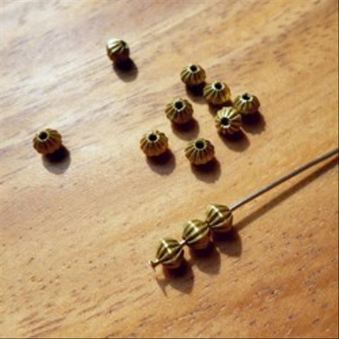 ブラススペーサー3.5×4mm 　30P