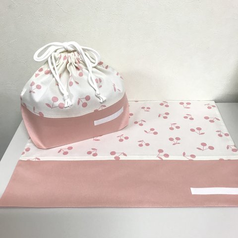 ランチョンマットとお弁当袋2点セット　　#1508