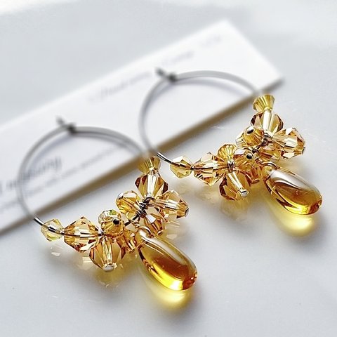 ハニードロップ🐝キラキラフープピアス✨ステンレスフープ/イヤリング変更可