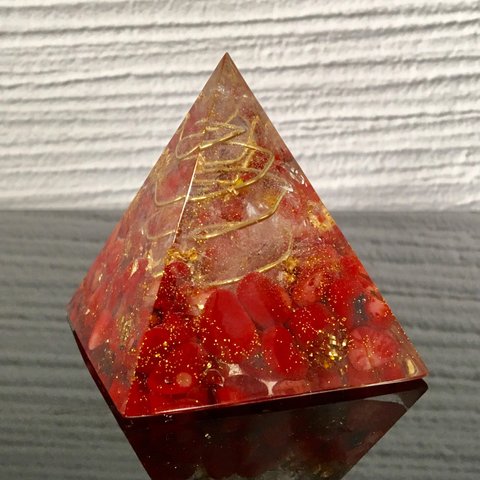 安産•子宝の石★ピラミッド型オルゴナイト レッドコーラル