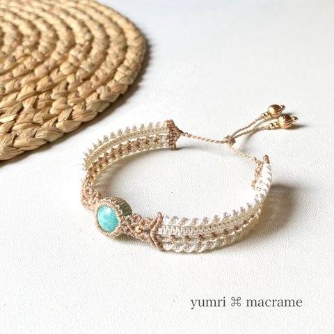 yumri ⌘ macrame 小さな天然石ときらめくシルク糸4連マクラメブレスレット[アマゾナイト]