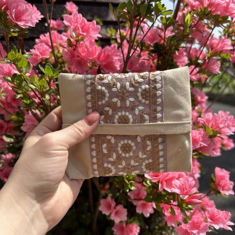 インド刺繍リボン　ポケットティッシュケース🧡