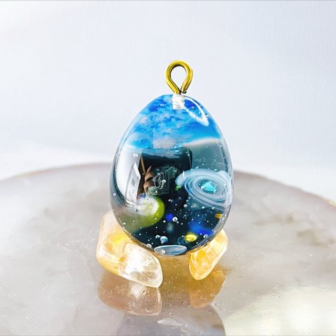 天体銀河の卵型宇宙レジン ネックレス チャーム キーホルダー