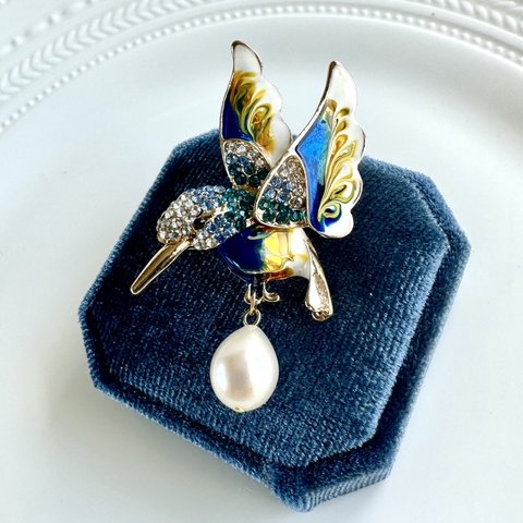 本真珠と幸せの青い小鳥のアンティーク風ブローチ