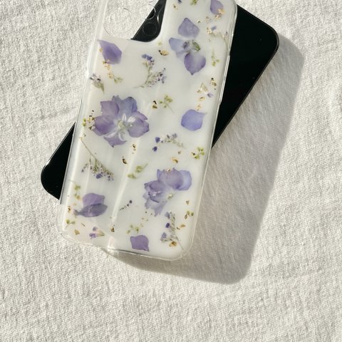 【snow blue】 押し花スマホケース　手帳型ケース　ソフトケース　バンパーケース　android 全機種対応　iPhone 14 13 12  冬　雪　ブルー　青　デルフィニウム　透け感