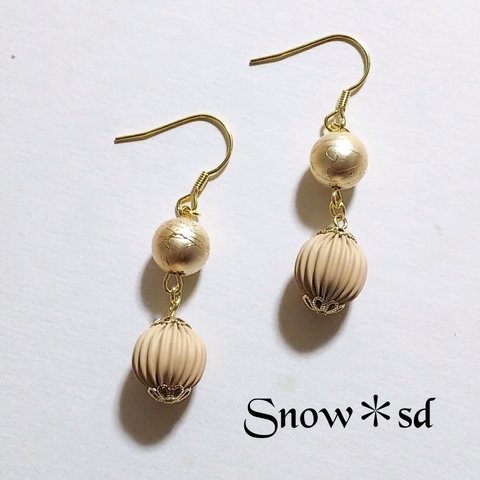 春ピアス✽ベージュ