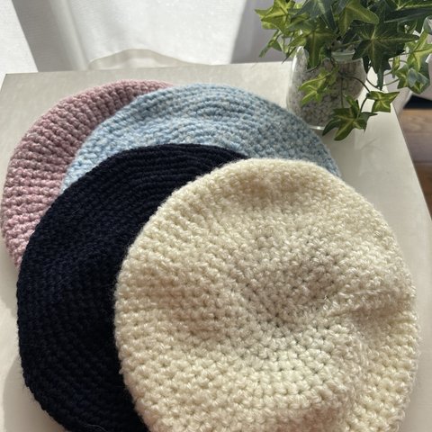 手編みベレー帽ベビー