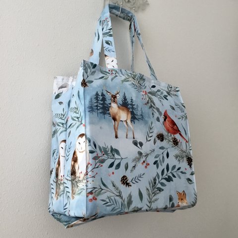 冬の森エコバッグ、森の動物タイト・アンド・タイディ・トートバッグ、Forest Animals Tight ‘n’ Tidy Tote Bag, Eco bag, うさぎ、狐、フクロウ、シカ