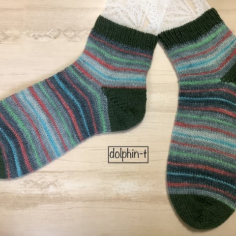 オパール毛糸の靴下　手編み　#1