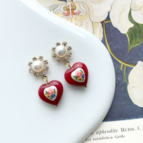 porcelain heart “ruby” pierce / earring