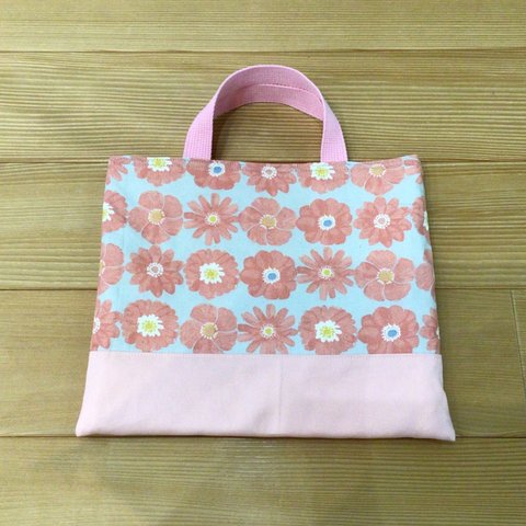 ミニバッグ　花柄🌸オレンジピンク　裏地キルティング　25×30センチ　マチなし　バッグ　お道具入れ　お道具バッグ　レッスンバッグ　小さめ