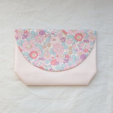 リバティ💐ベッツィ🌷横入れお弁当袋＊入園グッズ＊お弁当袋＊幼稚園