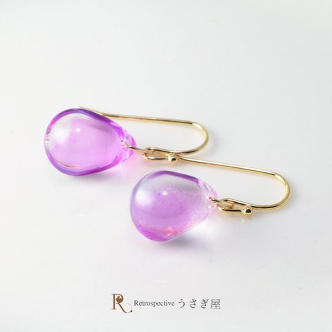 花色ドロップのピアス　〈大粒ドロップシリーズ　pink〉　ゴールドorロジウム　金具色変更可能