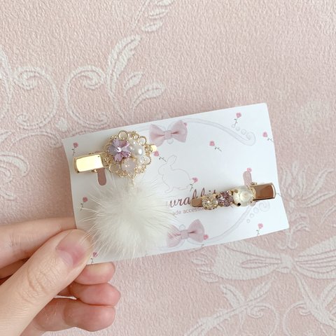 お花ビジューとふわふわファーのヘアクリップ2点セット【white】