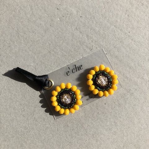 e’che beading collection yellow チタンピアス/イヤリング