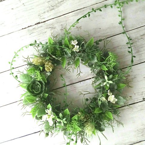 《再10》母の日にも🌿ちょっと大きめ!Petit Succulennts Wreath (28cm)玄関リース　リモート部屋　母の日　結婚　新築祝い　誕生日　プレゼント