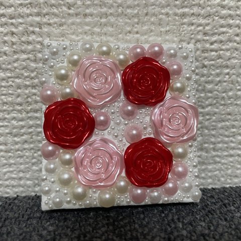 5センチアート「赤薔薇」