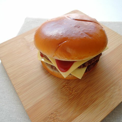 食品サンプル　ハンバーガー　チーズ&ピクルス　リアルサイズ