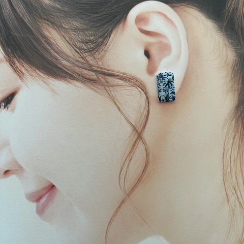 花柄ピアス、イヤリング