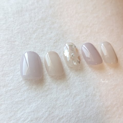 lavender grey nail * ネイルチップ 上品ネイル ブライダルネイル 前撮りネイル 結婚式 