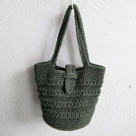 【感謝セール品】花もよう編みのモスグリーン色毛糸バッグ