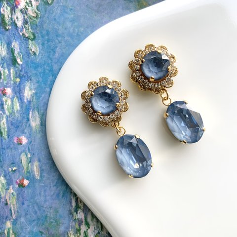 Victorian denim blue pierce / earring