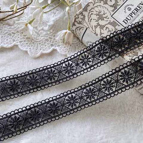 ＊再入荷＊1m 綺麗 マーガレット ケミカルレース ブレード 黒 BK210617 ハンドメイド 手芸 素材 材料 DIY