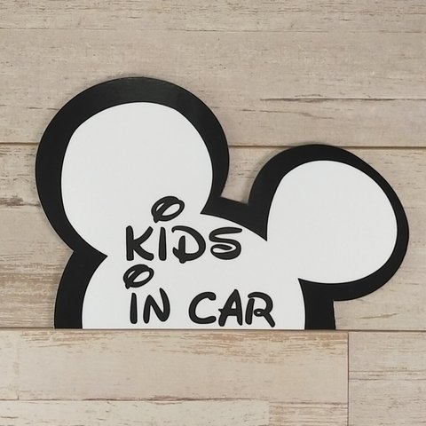 kids in car マグネットステッカー MICKEY DISNEY　キッズインカー　幼児　幼稚園　保育園　小学校