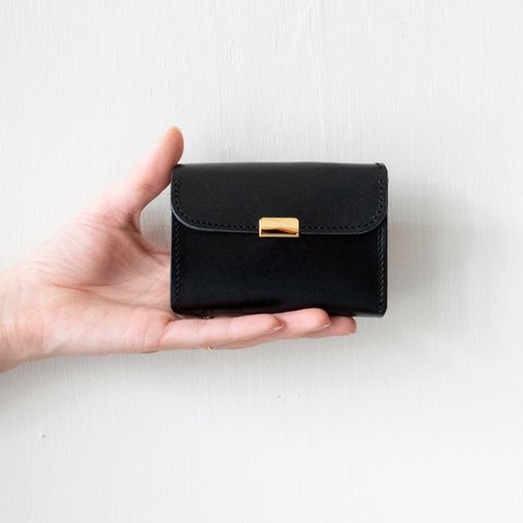 手のひらサイズのコンパクト財布 /BLACK