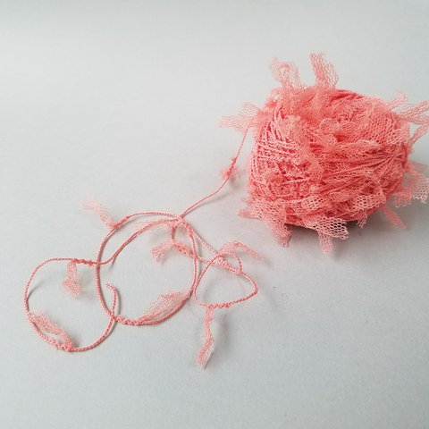 ●B149「チュールヤーン(カシスオレンジ)」素材糸　引き揃え糸