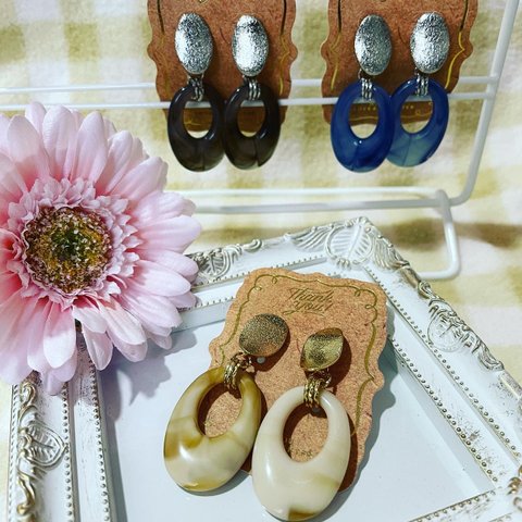 メタル×オーバルピアス【ブルー】