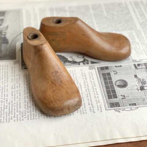 ■イギリス■アンティーク　子供用　木靴型 　3　1/2E (ペア) ①　※希少