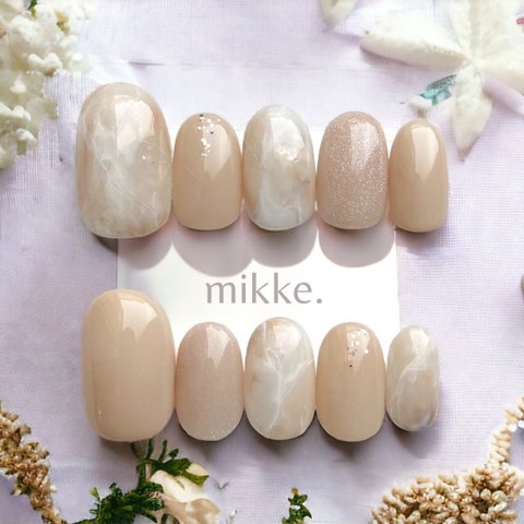 【 限定価格 】ネイルチップ〔 mikke. 〕 / 大理石 シンプル ベージュ