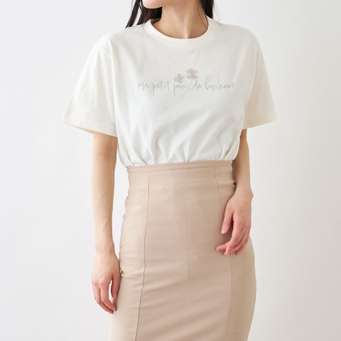 un petit peu de bonheur　Tシャツ アイボリー