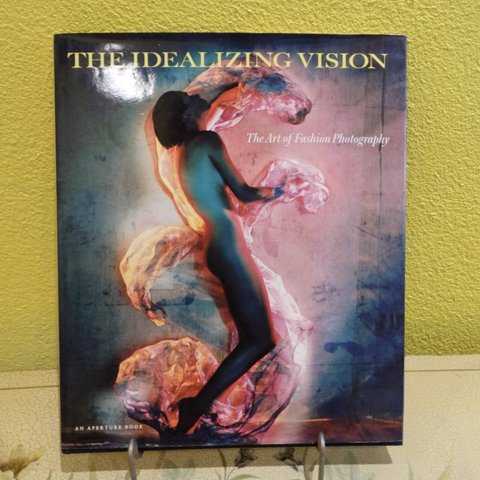 ★THE IDEALIZING VISION/The Art of Fashion Photography/写真集/AN APER TURE BOOK/アート写真/イタリア/ファッション