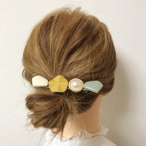 ヘアアクセサリークリップ